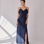 VESTIDO MAXI BABADOS AZUL MARINHO