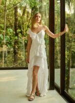 VESTIDO MAXI ASSIMETRICO BABADOS CRU