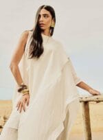 VESTIDO LONGUETE CREPE C/ TRANSPARENCIA OFF WHITE - Imagem 3