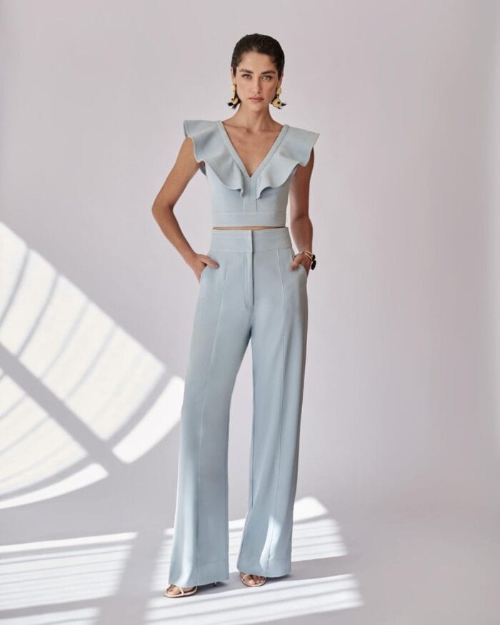 CONJUNTO TOP PESPONTOS E CALCA PANTALONA AZUL CLARO - Imagem 1