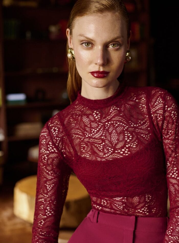 BLUSA MANGA LONGA DE RENDA VINHO - Imagem 3
