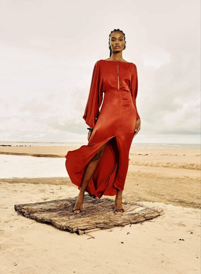 VESTIDO LONGUETE OMBRO A OMBRO FENDA - Imagem 1