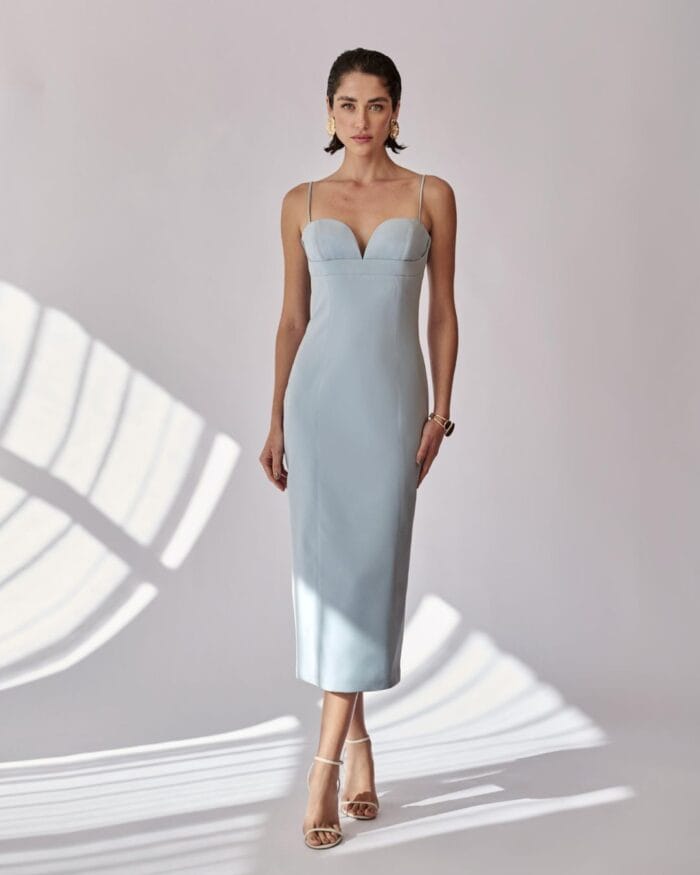 VESTIDO MIDI DECOTE CORACAO AZUL CLARO - Imagem 1