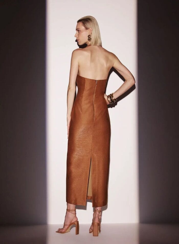 VESTIDO MIDI FRENTE UNICA LUREX LINEN MARROM EVERMORE - Imagem 3