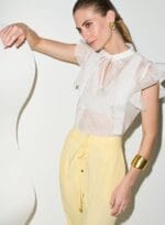BLUSA MANGA BABADO GOLA COM AMARRACAO
