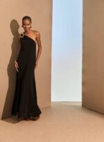 VESTIDO JERSEY OMBRO SO FIVELA PRETO