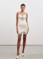 VESTIDO CURTO OFF WHITE