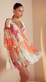 VESTIDO MINI RODADO COM RENDA FLORAL