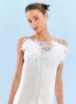 VESTIDO MINI BABADOS PLUMAS OFF WHITE - Imagem 2