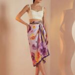 TOP CROPED OFF WHITE