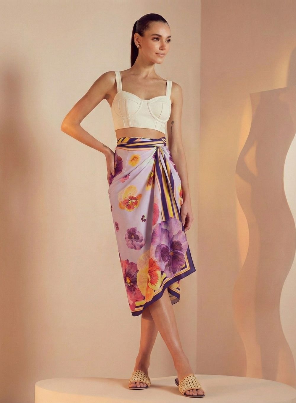 a17332ea57029a645eee57e6998a2b51.jpg TOP CROPED OFF WHITE - Imagem 1