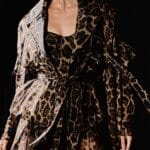 JAQUETA ANIMAL PRINT COM TRANSPARENCIA