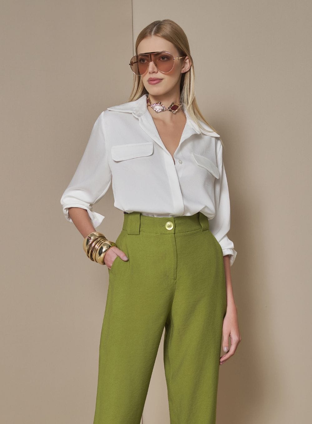 b08421d383fc807ed28fa44f257380aa.jpg CAMISA CLASSIC CREPE TOUCH OFF WHITE - Imagem 1