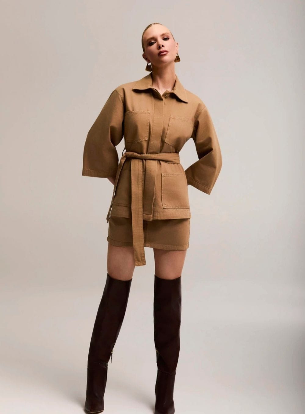 3a8c3de2dafec9a20ad3e38ac8fab59b.jpg JAQUETA LARA PALHA - Imagem 1